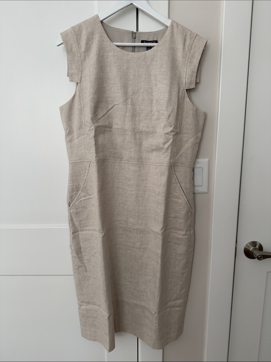 J. Crew Dresses & Skirts - J Crew Elegant Sleeveless Beige/Natural Sheath Dress